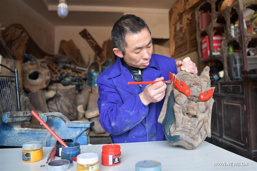 #CHINA-HUBEI-NUO OPERA-MASK MAKER (CN)