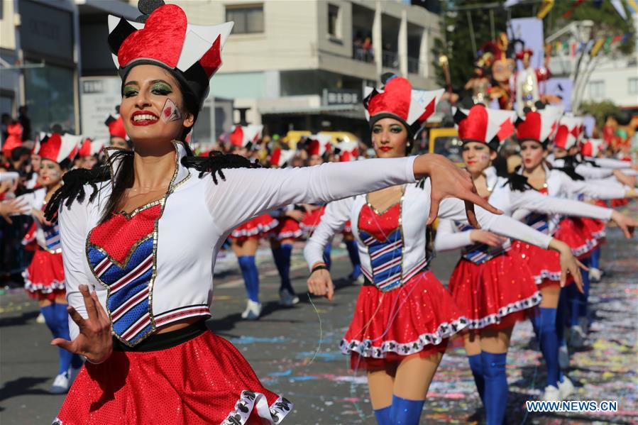 CYPRUS-LIMASSOL-CARNIVAL-PARADE