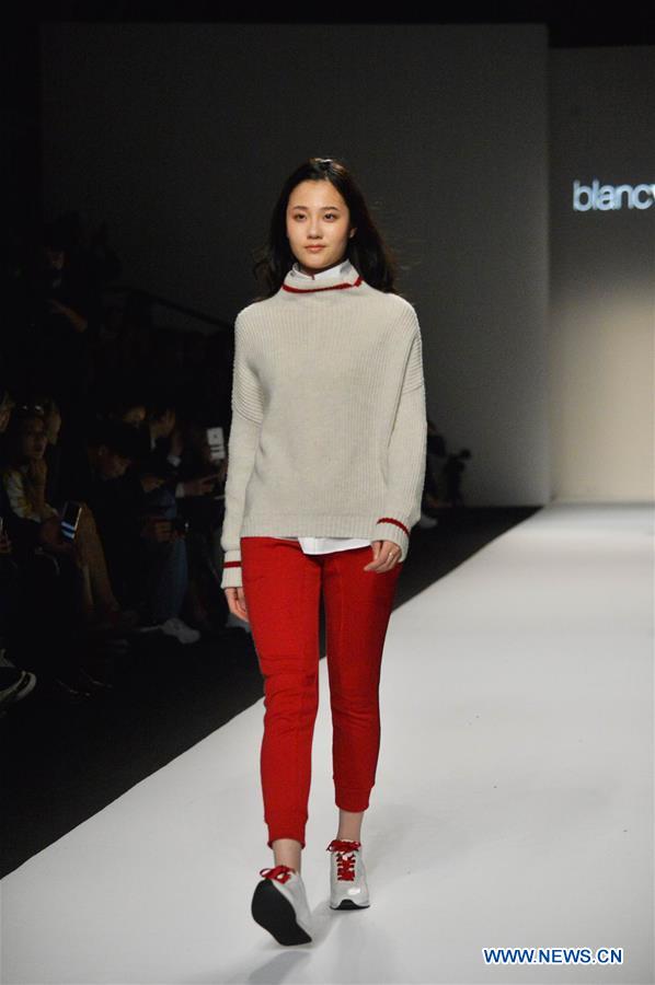 #CHINA-SHANGHAI-FASHION WEEK (CN)