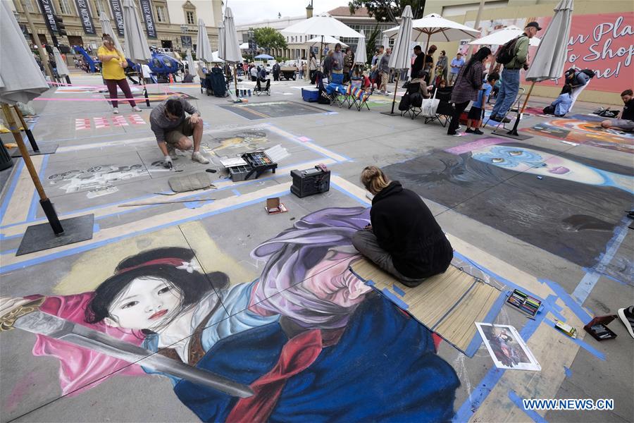 U.S.-LOS ANGELES-CHALK FESTIVAL