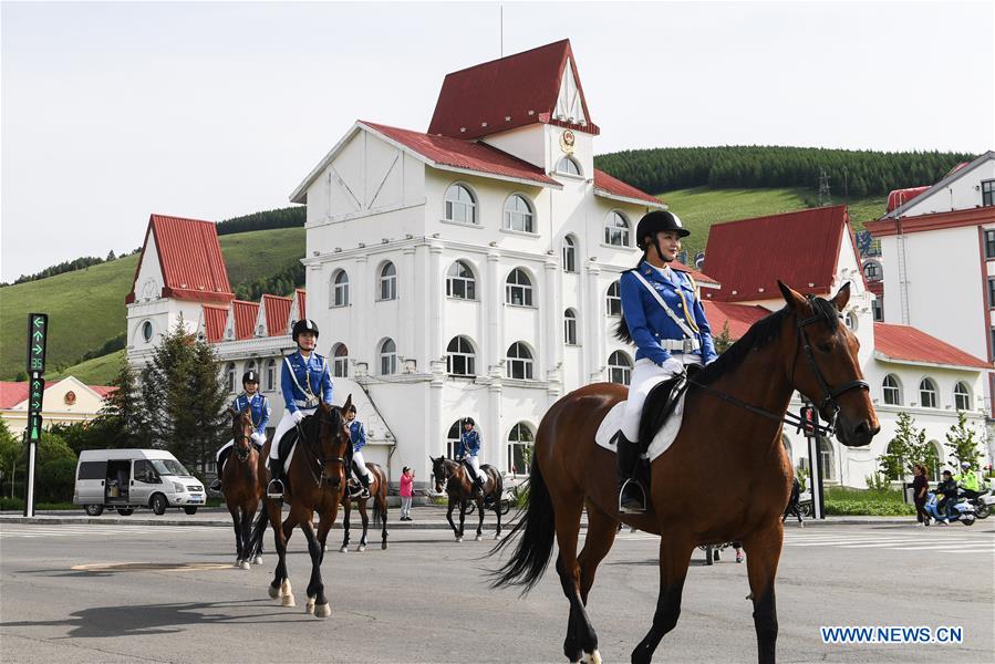 CHINA-INNER MONGOLIA-ARXAN-MOUNTED PATROL UNIT (CN)