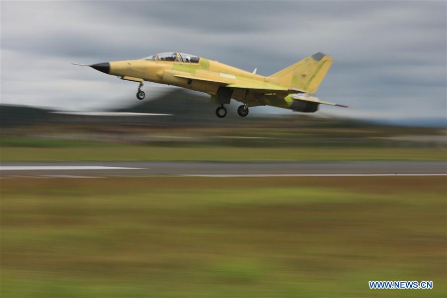 CHINA-GUIZHOU-FTC-2000G-MAIDEN FLIGHT (CN)