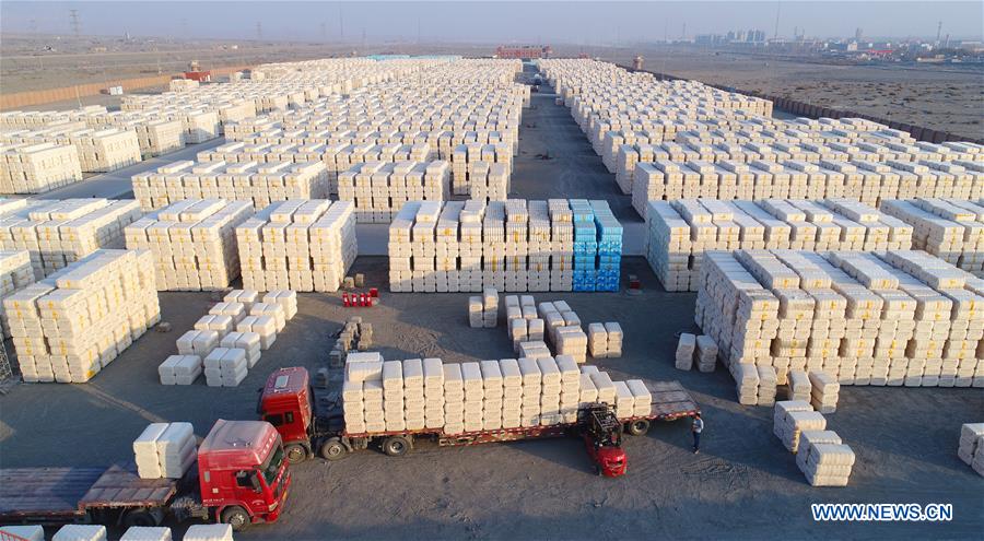 CHINA-ECONOMY-ROAD CARGO-EXPAND