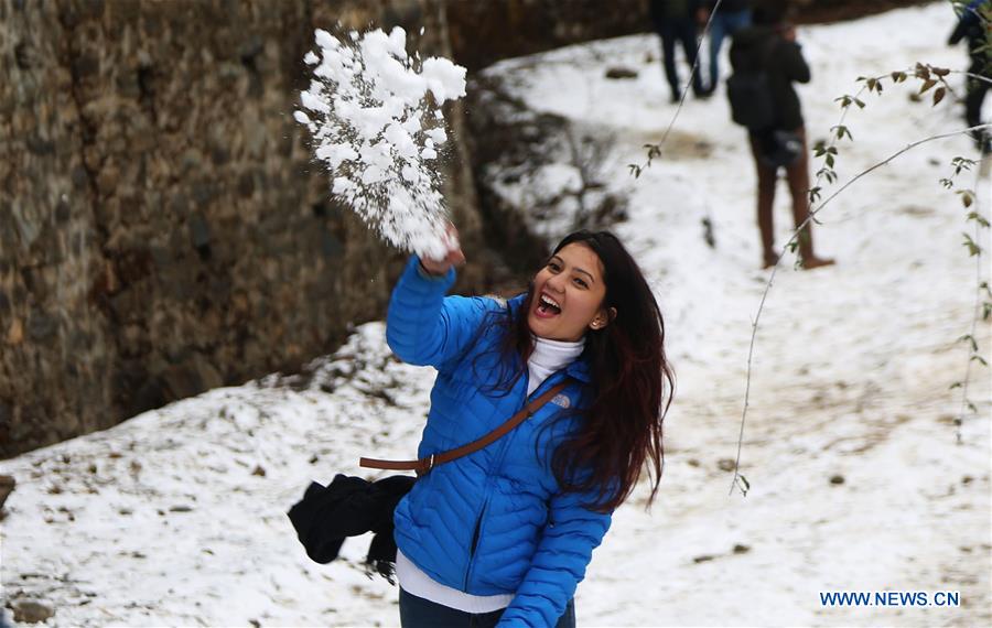 NEPAL-KATHMANDU-CHANDRAGIRI HILLS-SNOWFALL