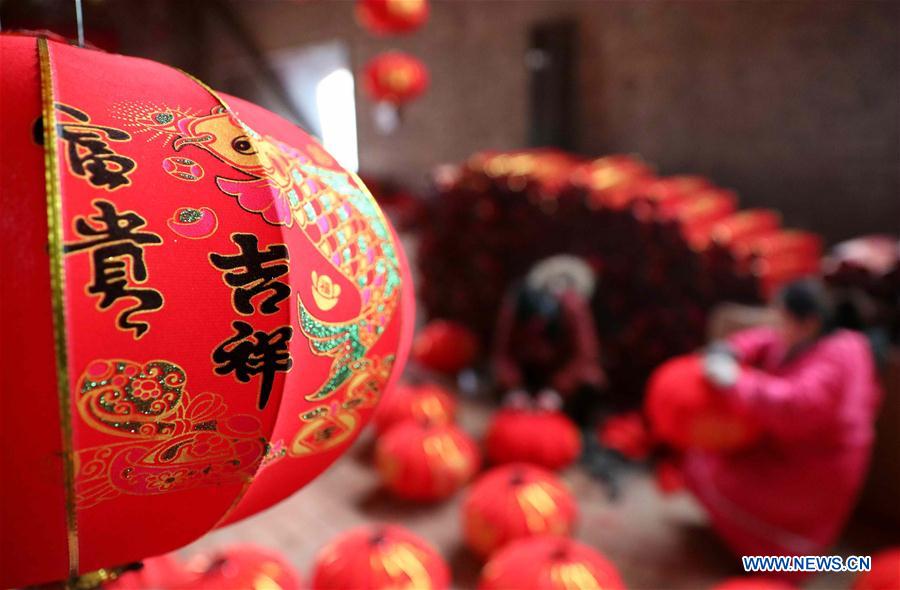 #CHINA-HEBEI-XINGTAI-RED LANTERN-MAKING (CN)