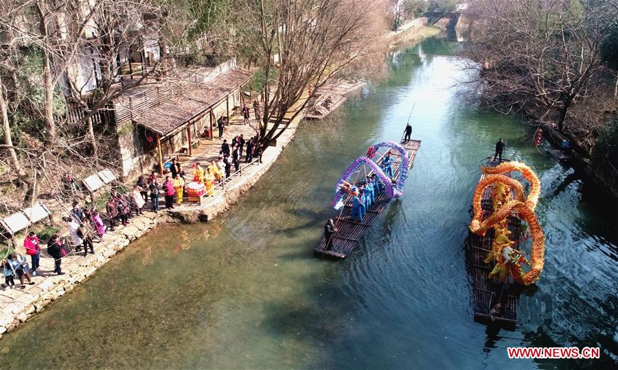 CHINA-ZHEJIANG-CHANGXING-DRAGON DANCE