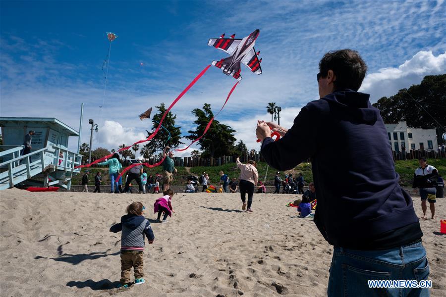 U.S.-LOS ANGELES-KITE FESTIVAL