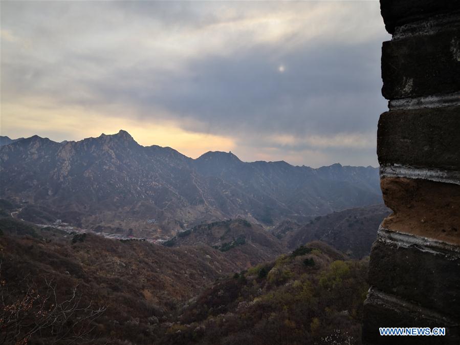 (Beijingcandid)CHINA-BEIJING-GREAT WALL-SPRING SCENERY (CN)