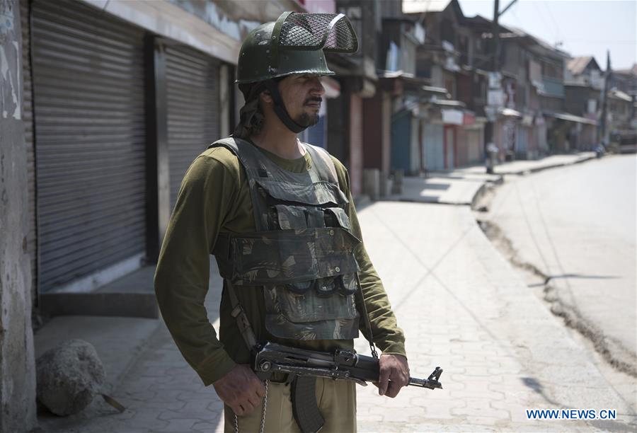 KASHMIR-SRINAGAR-SECURITY-LOCKDOWN