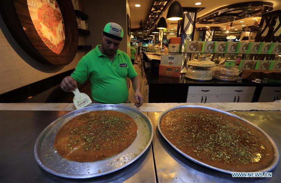 JORDAN-AMMAN-DESSERT-KUNAFA