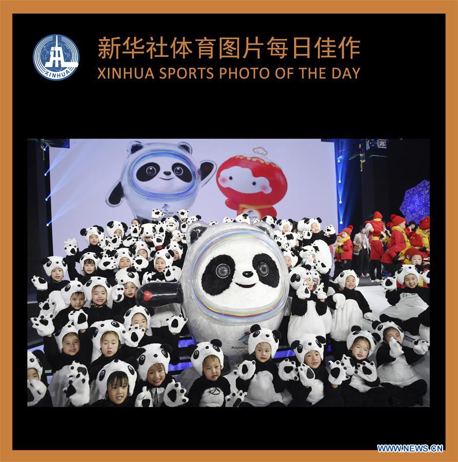 (SP)XINHUA SPORTS PHOTOS OF THE DAY