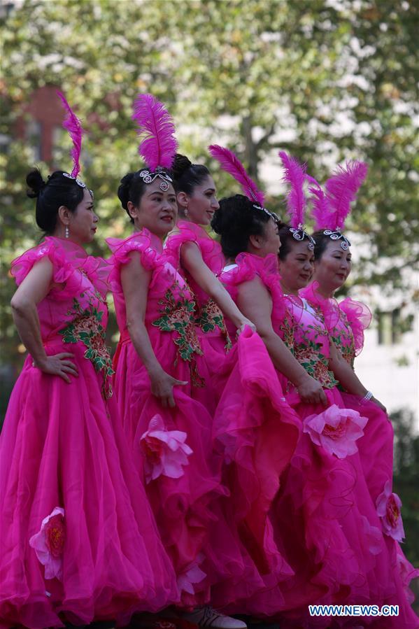 U.S.-NEW YORK-CHINESE COSTUME SHOW