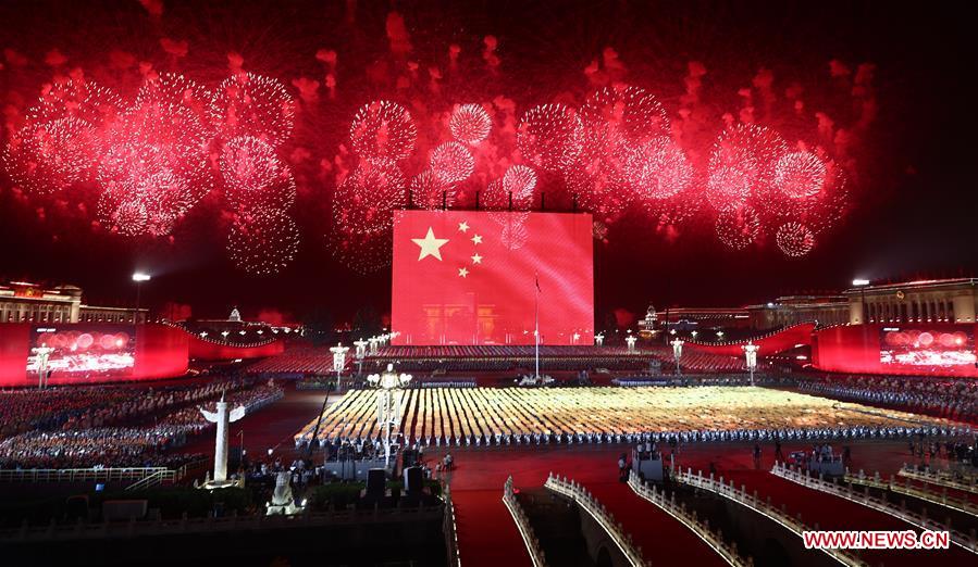 (PRC70Years)CHINA-BEIJING-NATIONAL DAY-CELEBRATIONS-EVENING GALA (CN)