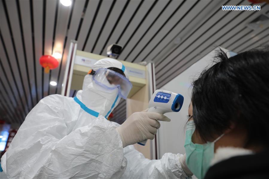 CHINA-GANSU-LANZHOU-RAILWAY-CORONAVIRUS-PREVENTION(CN)