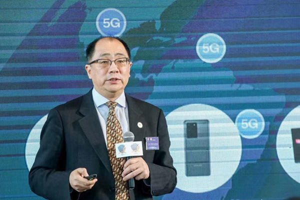 跨界合作 將5G+AI應(yīng)用于社會(huì)各方面