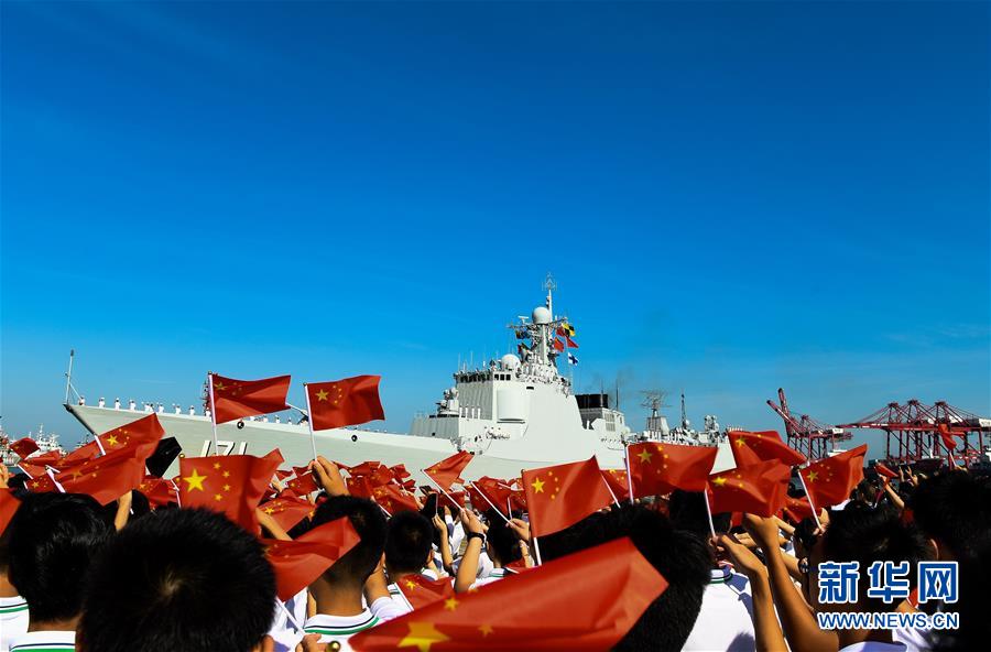 （圖文互動）（1）萬里海疆寫忠誠——記海軍某驅(qū)逐艦支隊(duì)海口艦