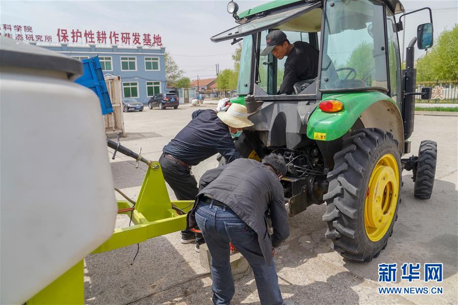 （在習(xí)近平新時代中國特色社會主義思想指引下——新時代新作為新篇章·習(xí)近平總書記關(guān)切事·圖文互動）（6）讓百姓吃得飽還要吃得好——夯實糧食安全基礎(chǔ)端牢中國飯碗