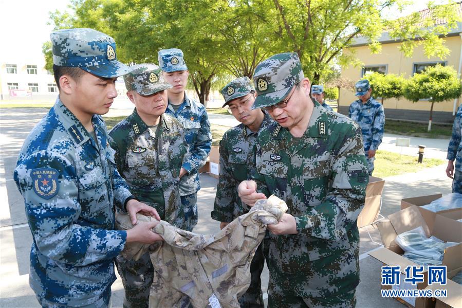 （在習(xí)近平強(qiáng)軍思想指引下·我們在戰(zhàn)位報(bào)告·圖文互動）（2）向戰(zhàn)而行的“科研利劍”——軍事科學(xué)院系統(tǒng)工程研究院科研創(chuàng)新記事