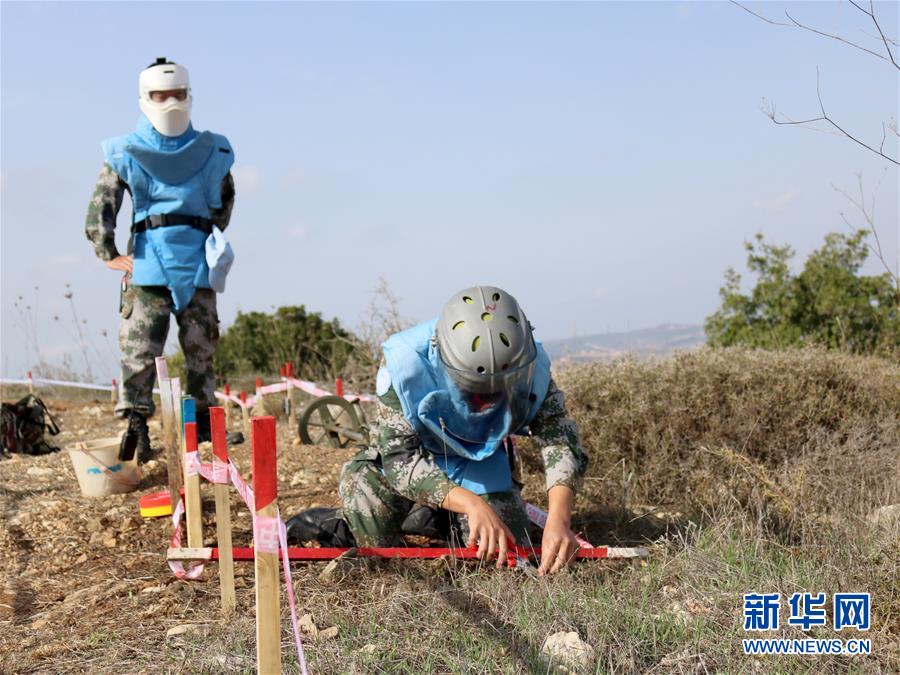 （新華全媒頭條·圖文互動）（12）沿著中國特色強(qiáng)軍之路闊步前進(jìn)——黨中央、中央軍委領(lǐng)導(dǎo)推進(jìn)國防和軍隊建設(shè)70年紀(jì)實(shí)