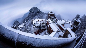 追夢足跡｜武當：云繞仙山，雪落紫金