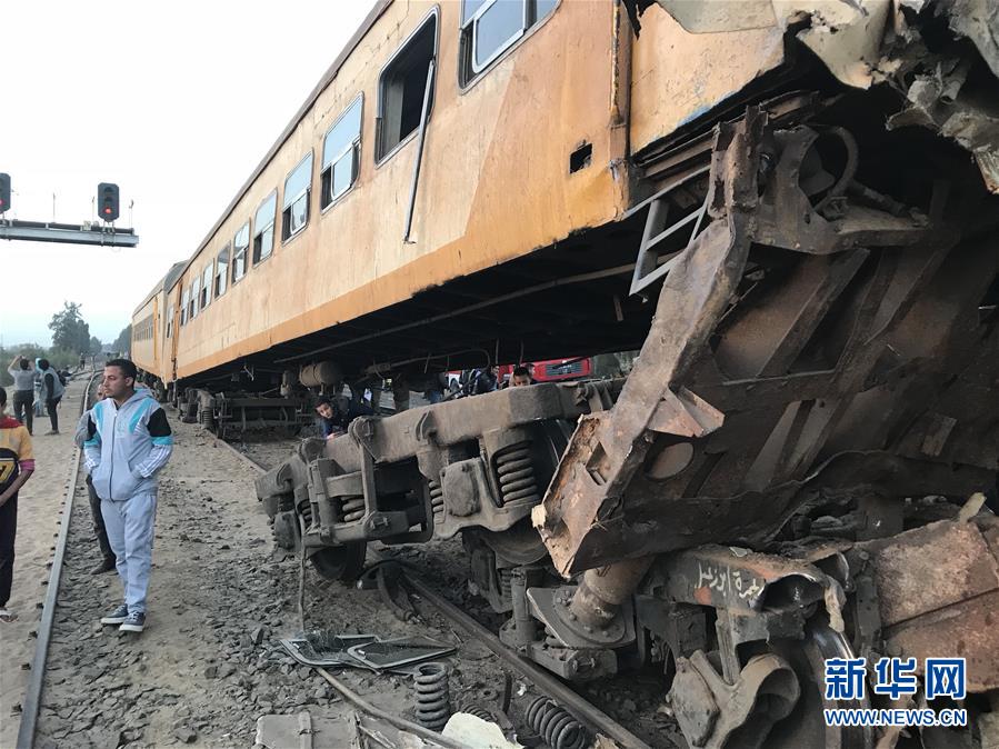 （國(guó)際）（4）埃及北部火車相撞造成至少16人死亡 