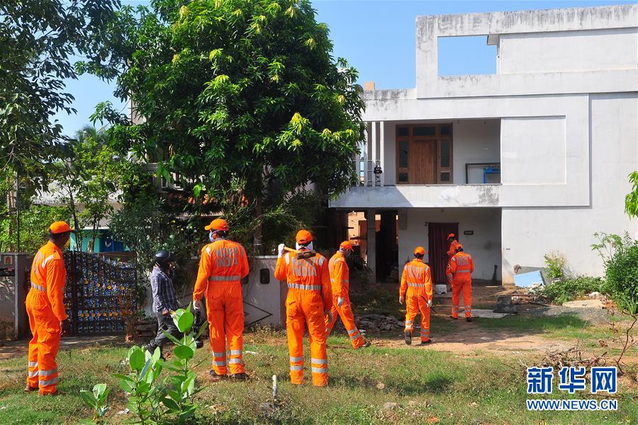 （國(guó)際）（2）印度安得拉邦化工廠毒氣泄漏致6人死亡